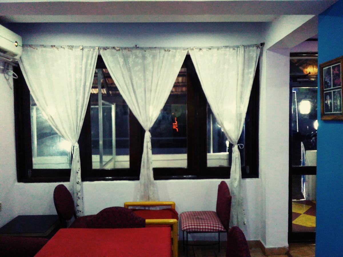 A Date With Me Boutique Hotel Bar @ Restaurant Candolim Eksteriør bilde