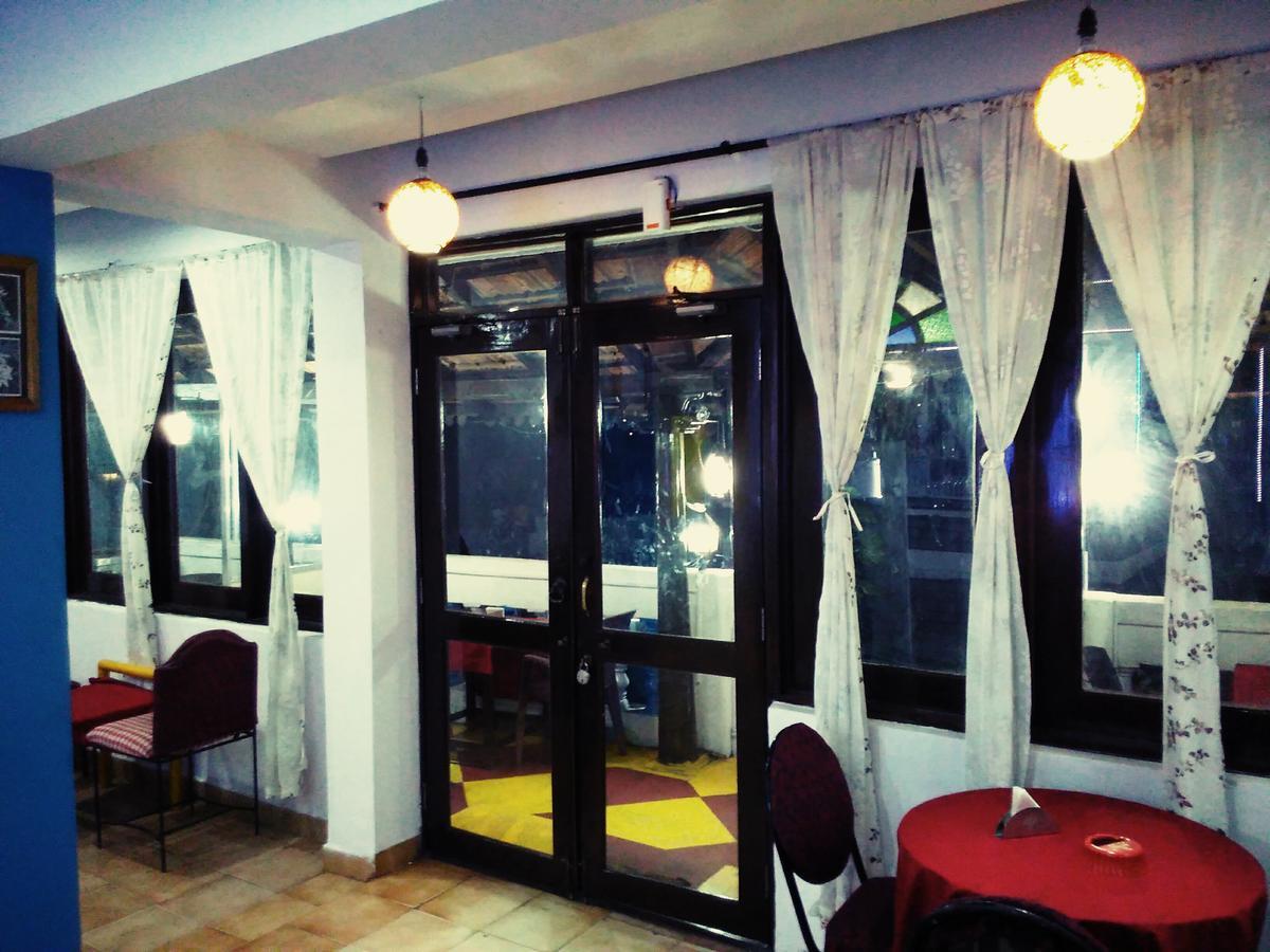 A Date With Me Boutique Hotel Bar @ Restaurant Candolim Eksteriør bilde