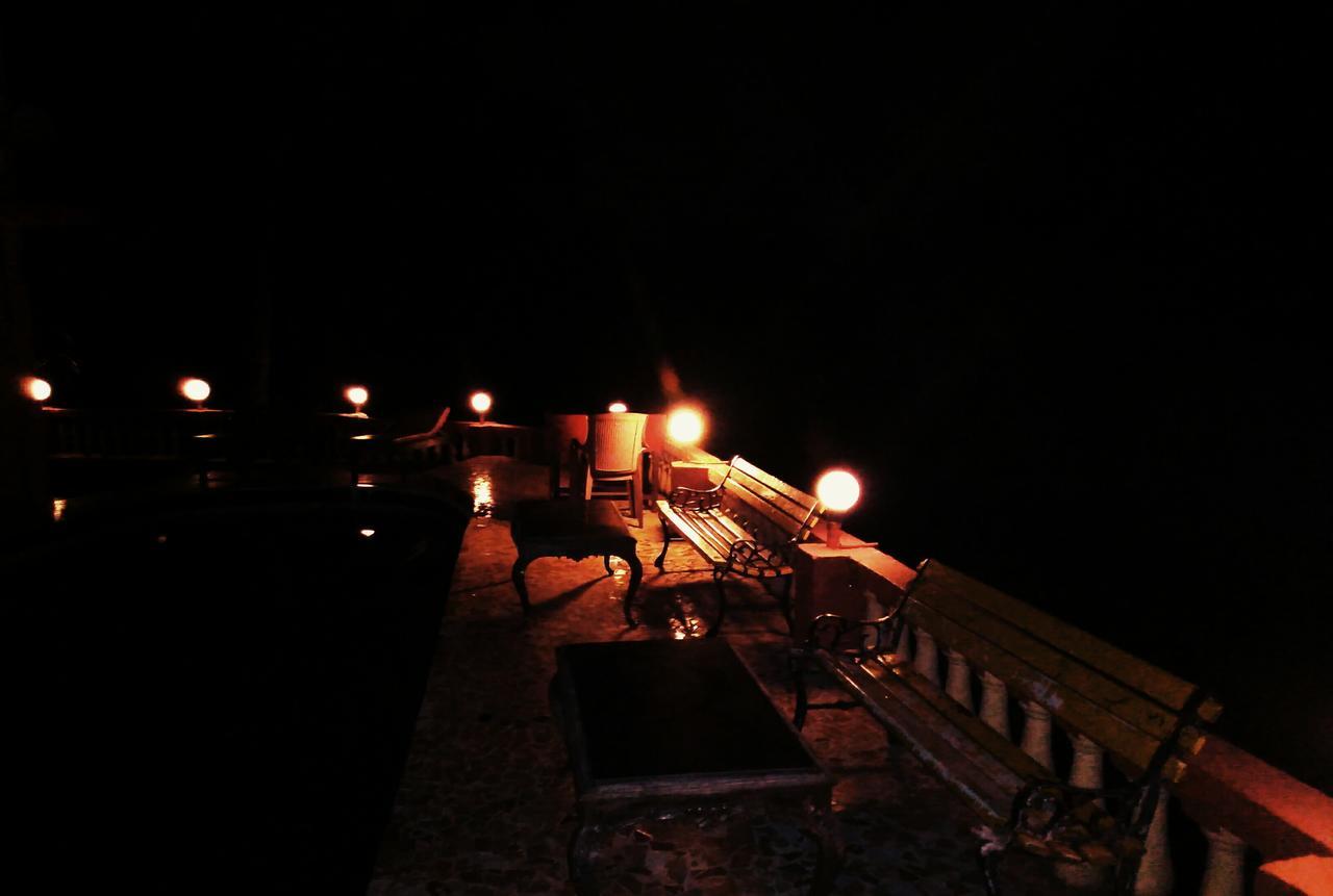 A Date With Me Boutique Hotel Bar @ Restaurant Candolim Eksteriør bilde
