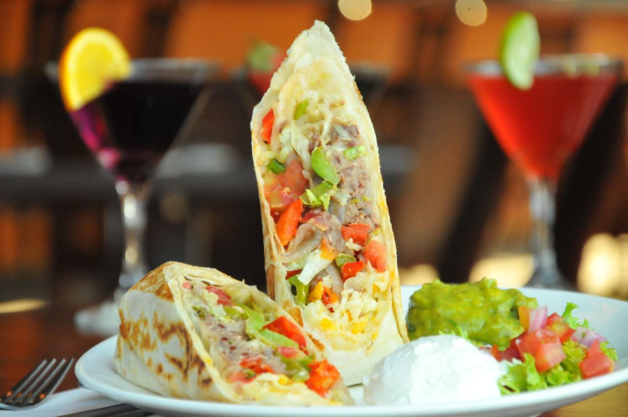 A Date With Me Boutique Hotel Bar @ Restaurant Candolim Eksteriør bilde